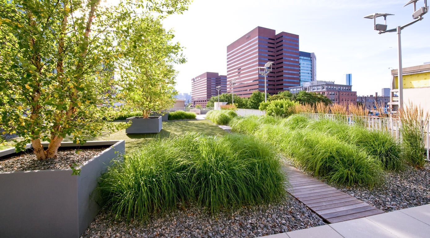 beautiful-rooftop-garden-design