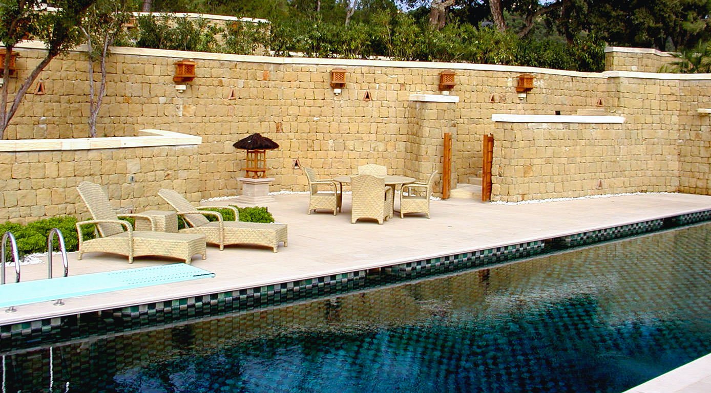 costa-de-sol-japanese-landscaping-swimming-pool